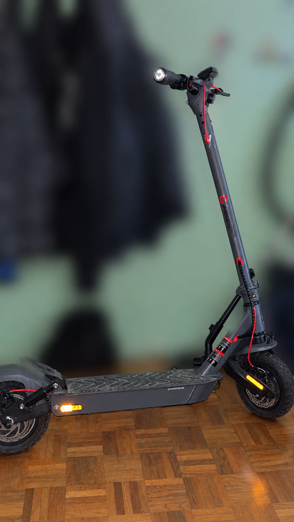 Trotinette &eacute;lectrique Vélos