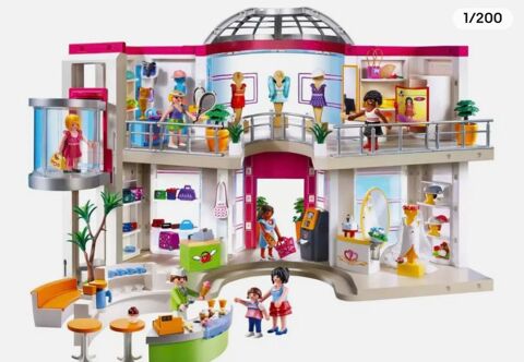 Lot 300 jouets 160 Boulogne-Billancourt (92)