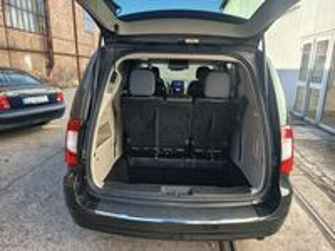 VOYAGER Voyager 2.8 Multijet II 163 ch Gold A 2012 occasion 91100 Corbeil-Essonnes