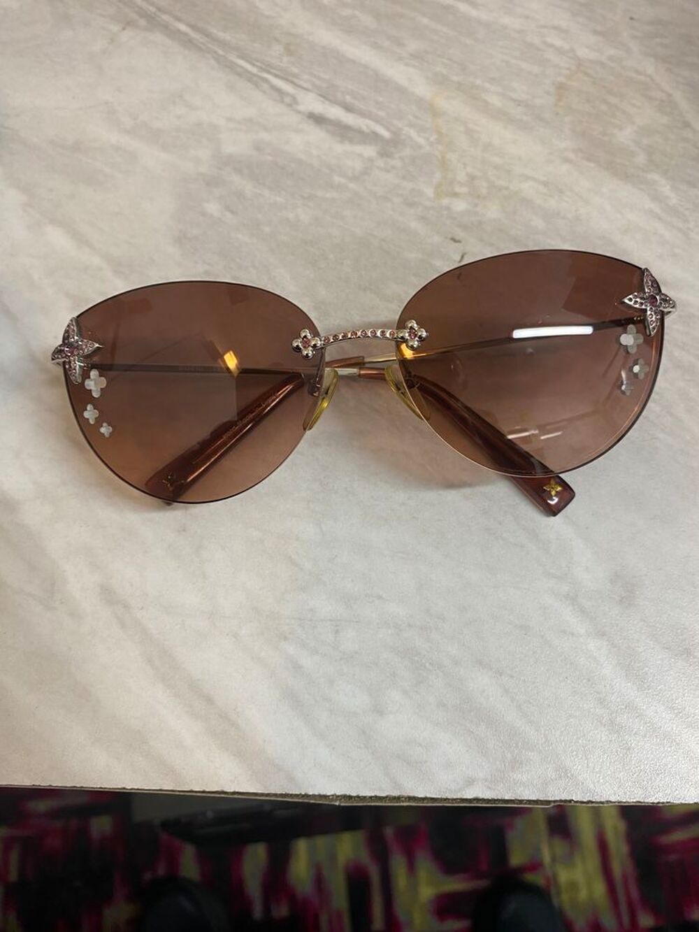LUNETTE DE SOLEIL FEMME Bijoux et montres