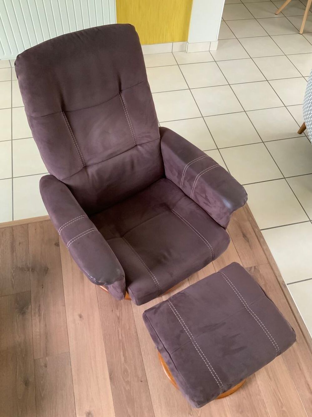 2 fauteuils relaxation Meubles