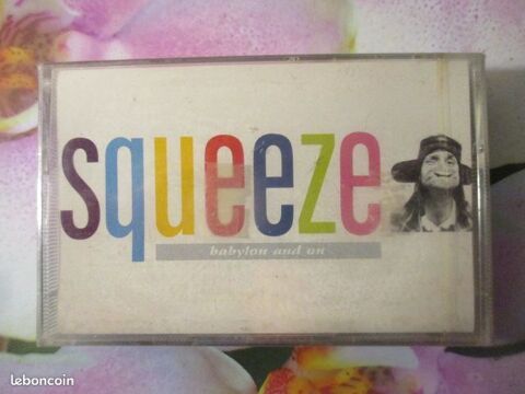 Cassette audio sous blister Squeeze 5 Hérouville-Saint-Clair (14)