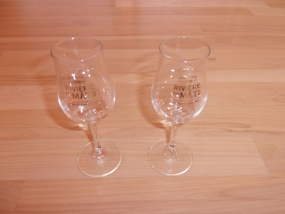 Lot de 2 verres de d&eacute;gustation Rivi&egrave;re du m&acirc;t (Neuf) Cuisine