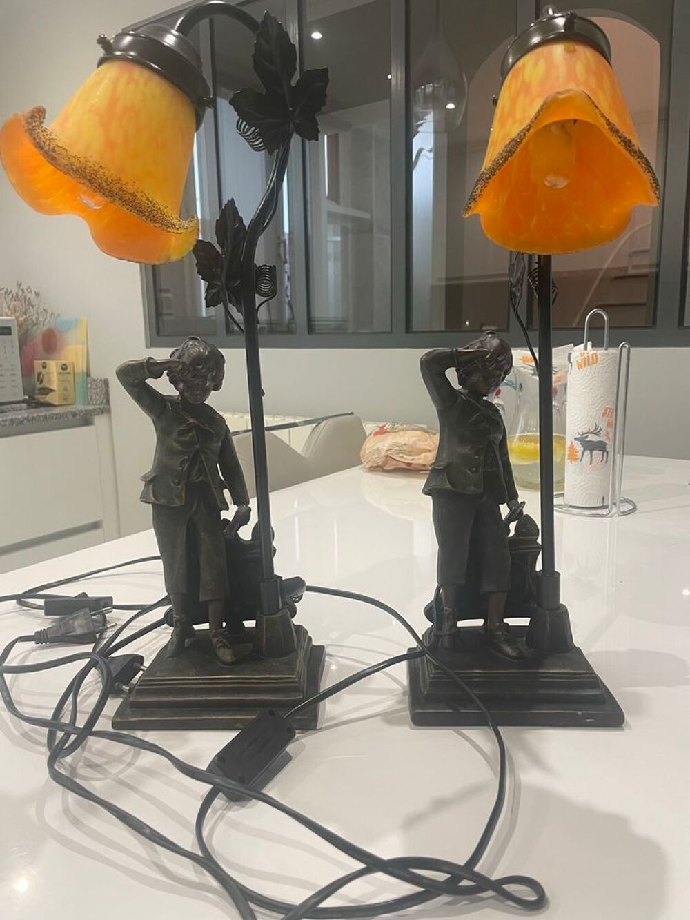 deux lampes de chevet " L'art nouveau fran&ccedil;aise Décoration