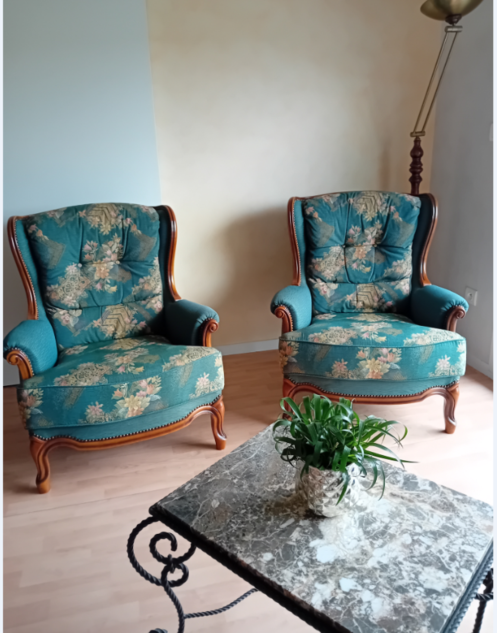Salon trois pi&egrave;ces Meubles