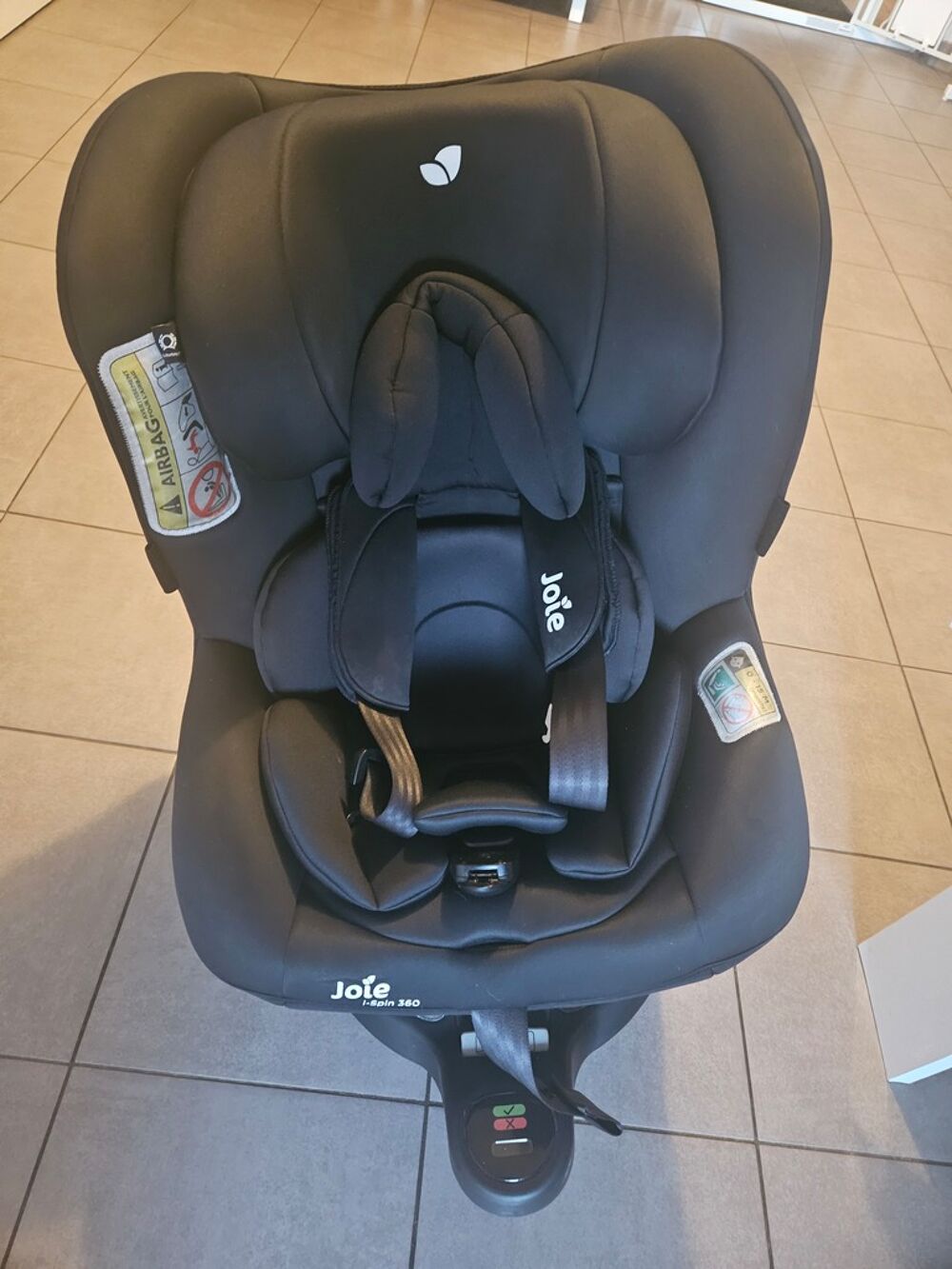 Si&egrave;ge auto Joie i-Spin 360 noir Puériculture