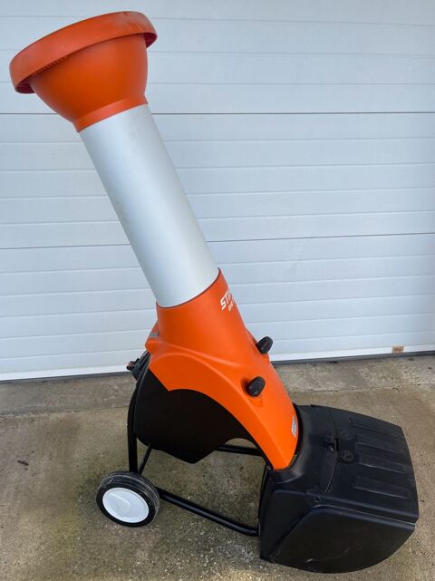 Broyeur  vgtaux STILH GHE250 - n'a servi qu'une saison 380 Beychac-et-Caillau (33)