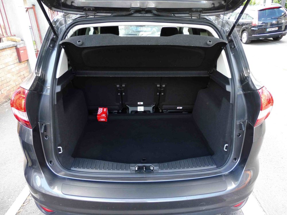 C-max C-MAX 1.5 TDCi 120 S&S Business Nav 2015 occasion 93430 Villetaneuse
