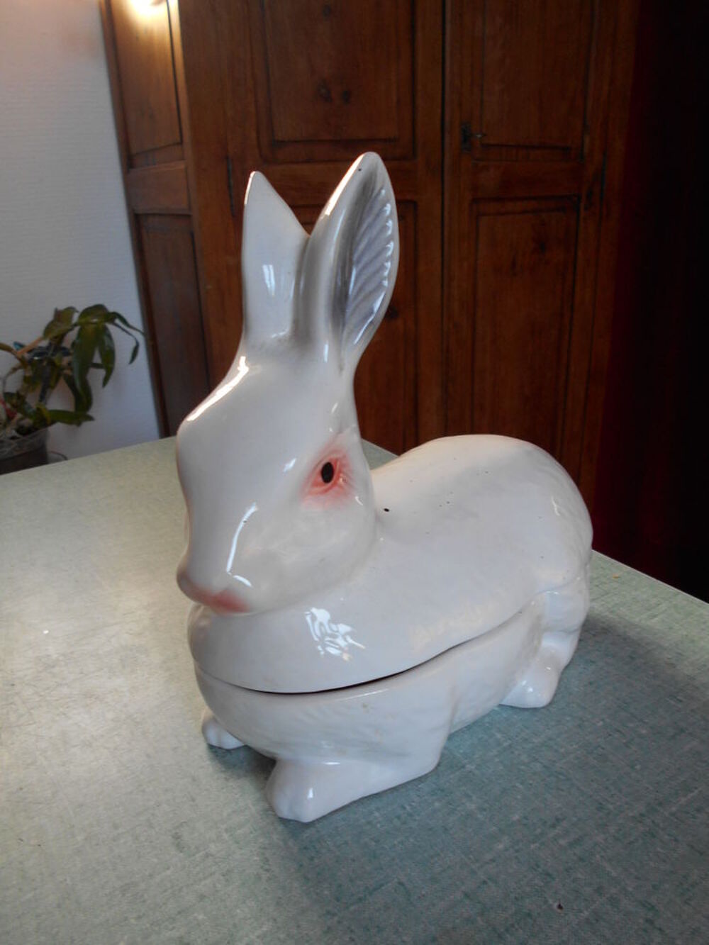 lapin en fa&iuml;ence Décoration