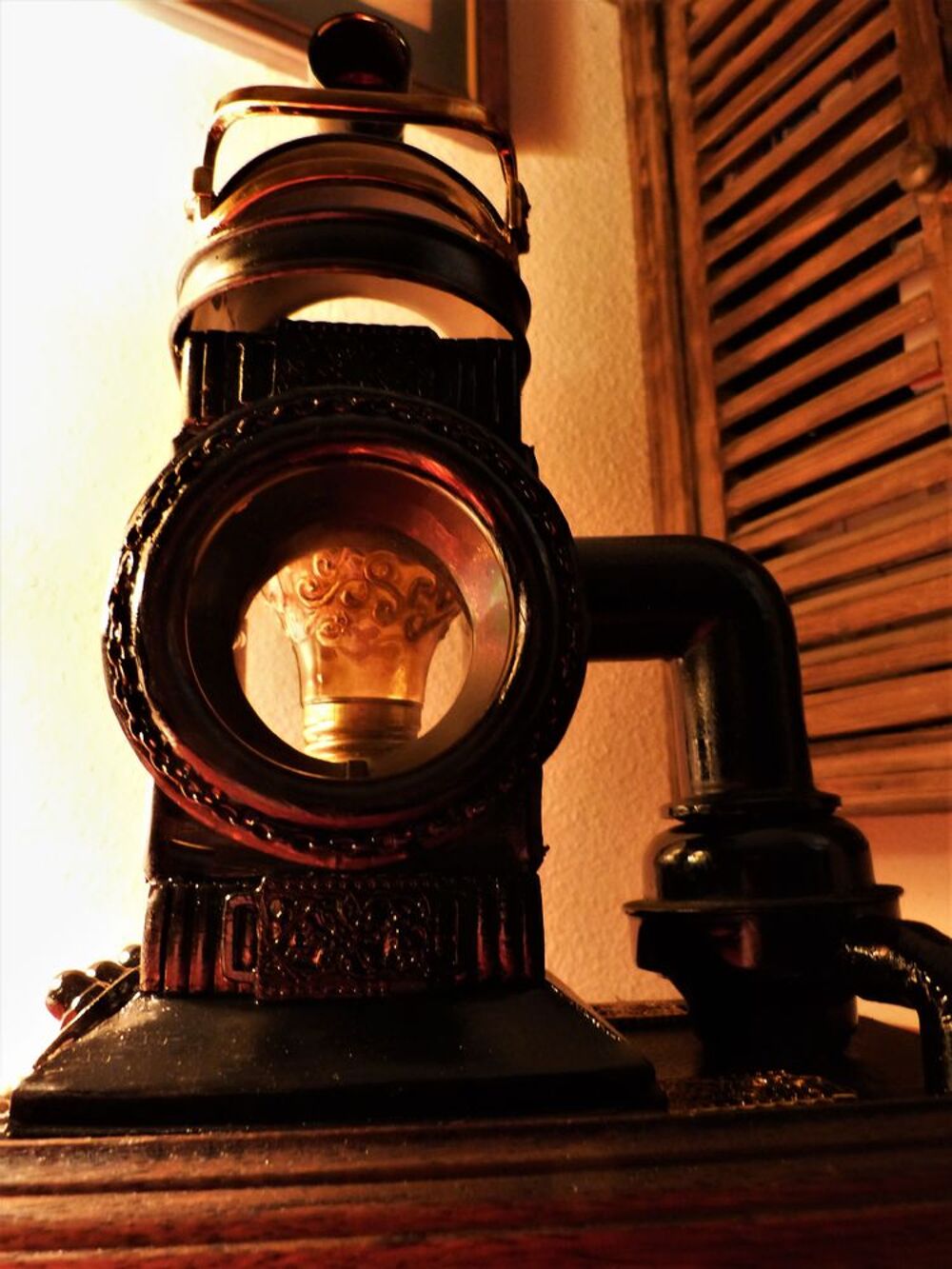 Curiosit&eacute; "FUNNY LITTLE OLD FACTORY XIX" Steampunk Décoration