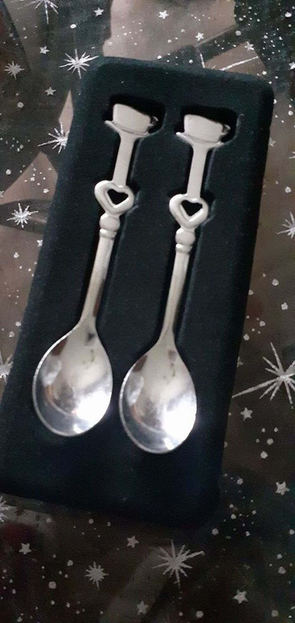 Set de cuill&egrave;res &agrave; offrir Bijoux et montres