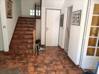  Villa  vendre 6 pices 182 m