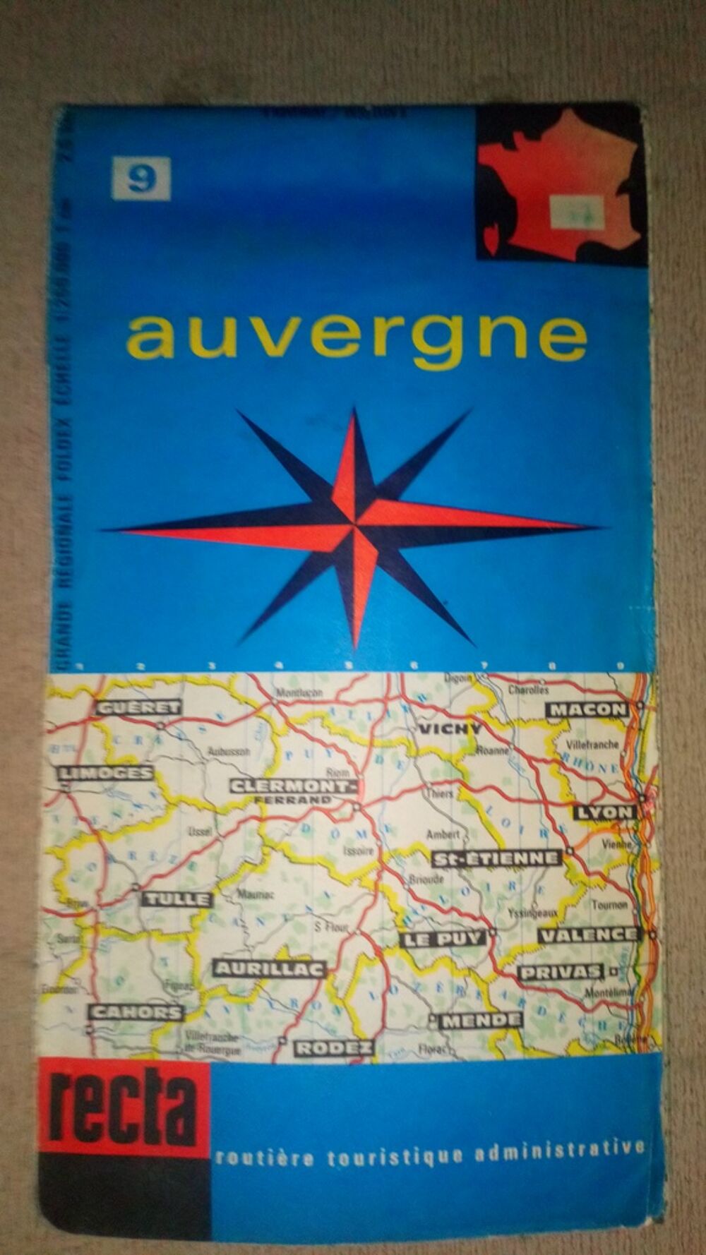 Ancienne Carte Touristique d'Auvergne RECTA 