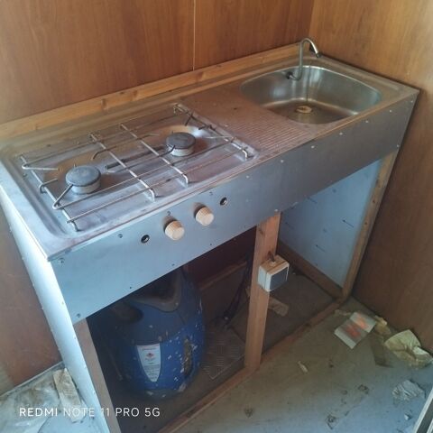 Pi&egrave;ces et &eacute;quipements Caravaning Pi&egrave;ces et &eacute;quipements Caravaning  occasion Plo&euml;rmel 56800