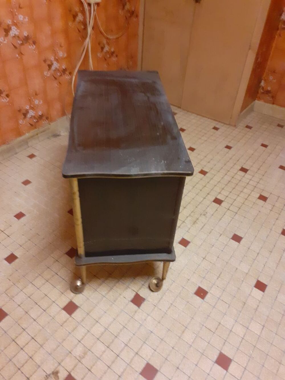 meuble t&eacute;l&eacute; Meubles