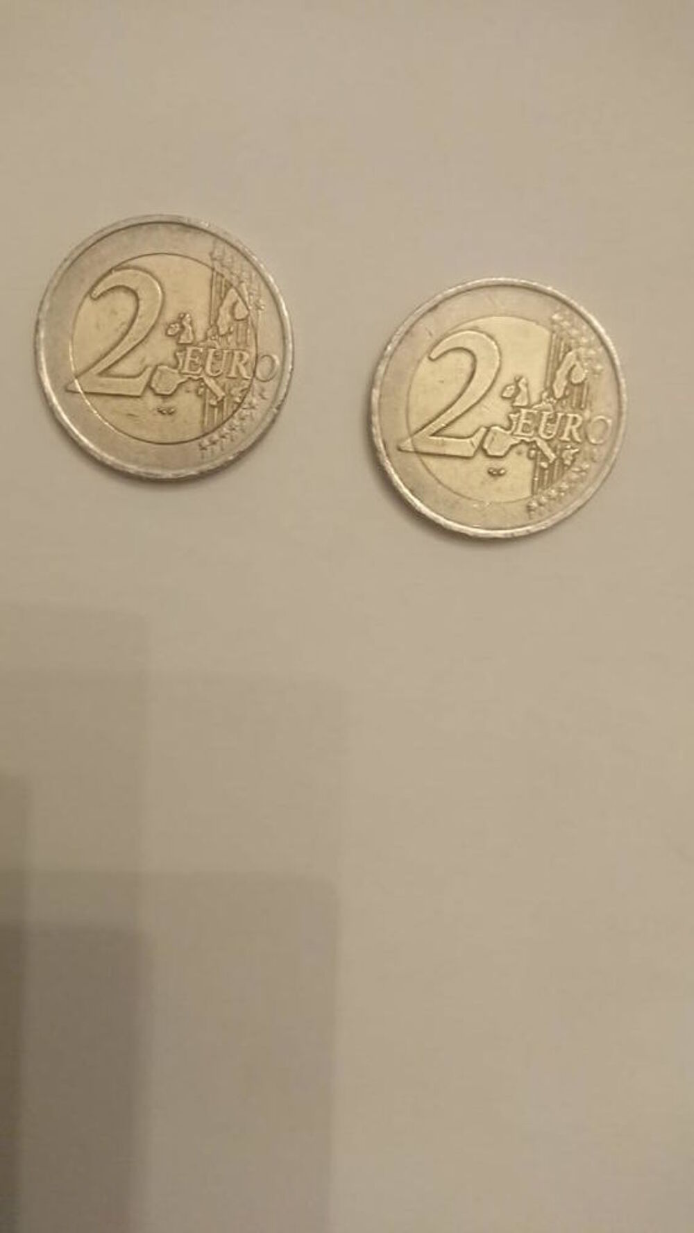 2 euros,- AUTRICHE " Bertha von SUTTNER " 