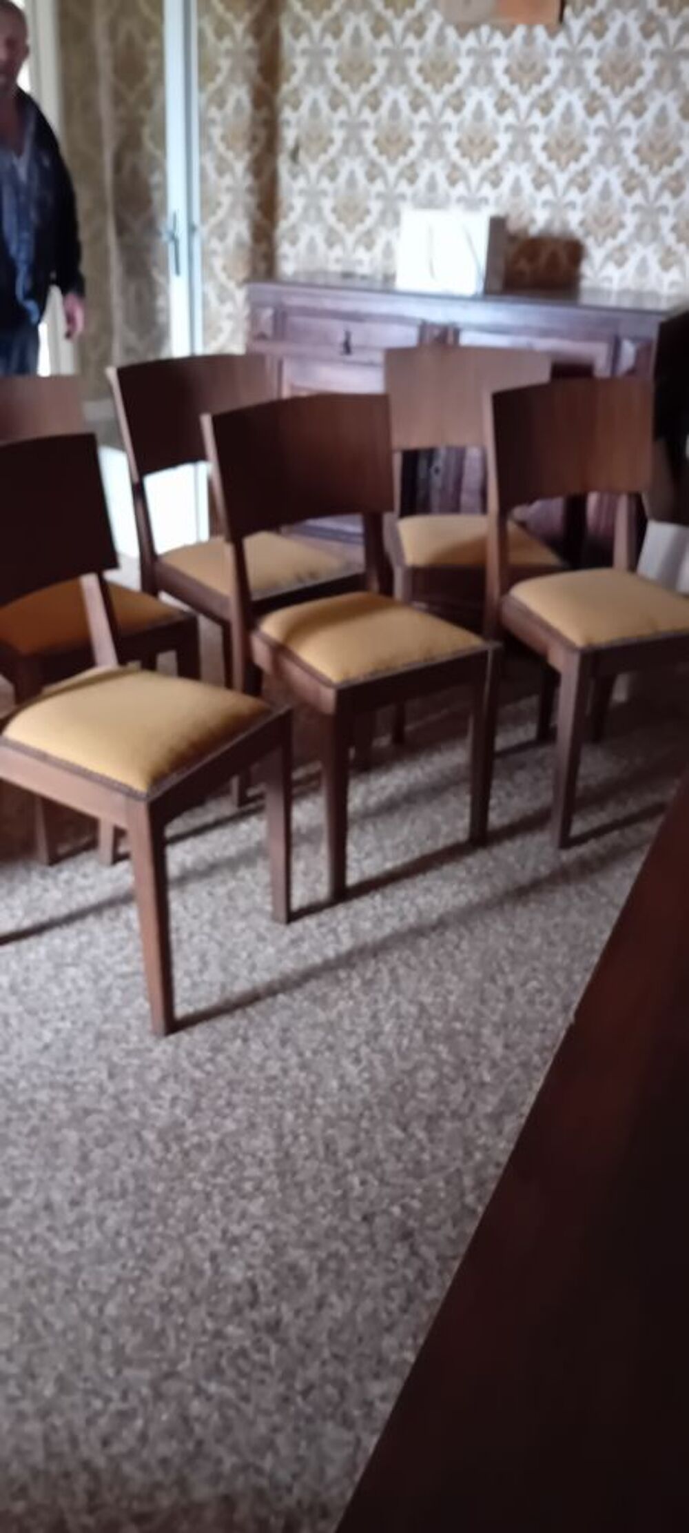 Table de salle &agrave; manger avec 6 chaises Meubles