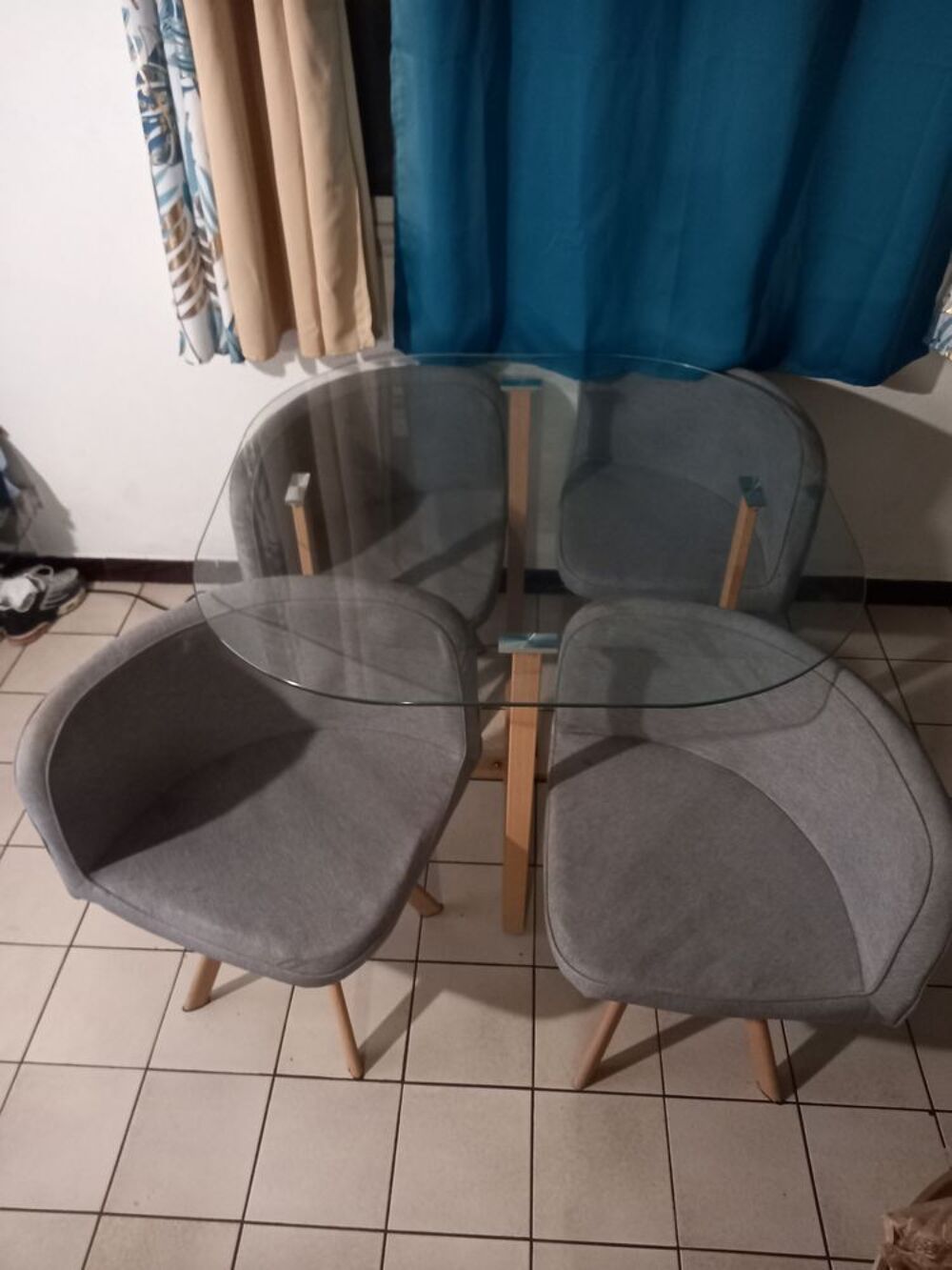 Canap&eacute; gazini&egrave;re table Electroménager