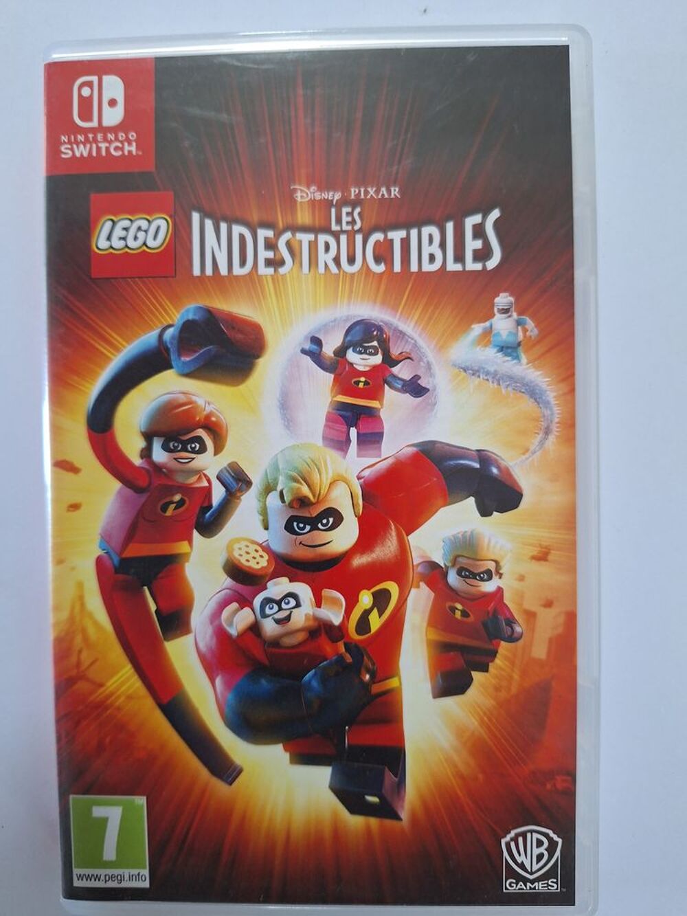 jeu les indestructibles switch 1 et 2 Consoles et jeux vidéos