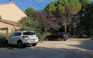  Maison à louer 6 pièces 15 m²