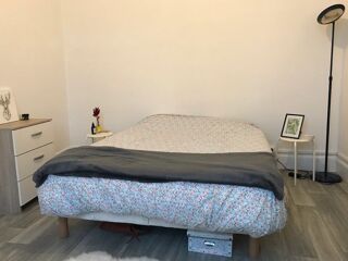  Appartement à louer 2 pièces 45 m²
