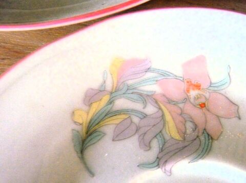 Cuisine lot grandes soucoupes cafe porcelaine blanche iris r Brienne-le-Château (10)