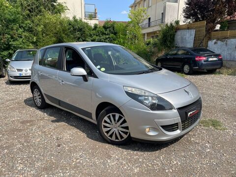 Renault Scénic III Scenic III dCi 95 FAP eco2 Expression Euro 5 2010 occasion Meaux 77100