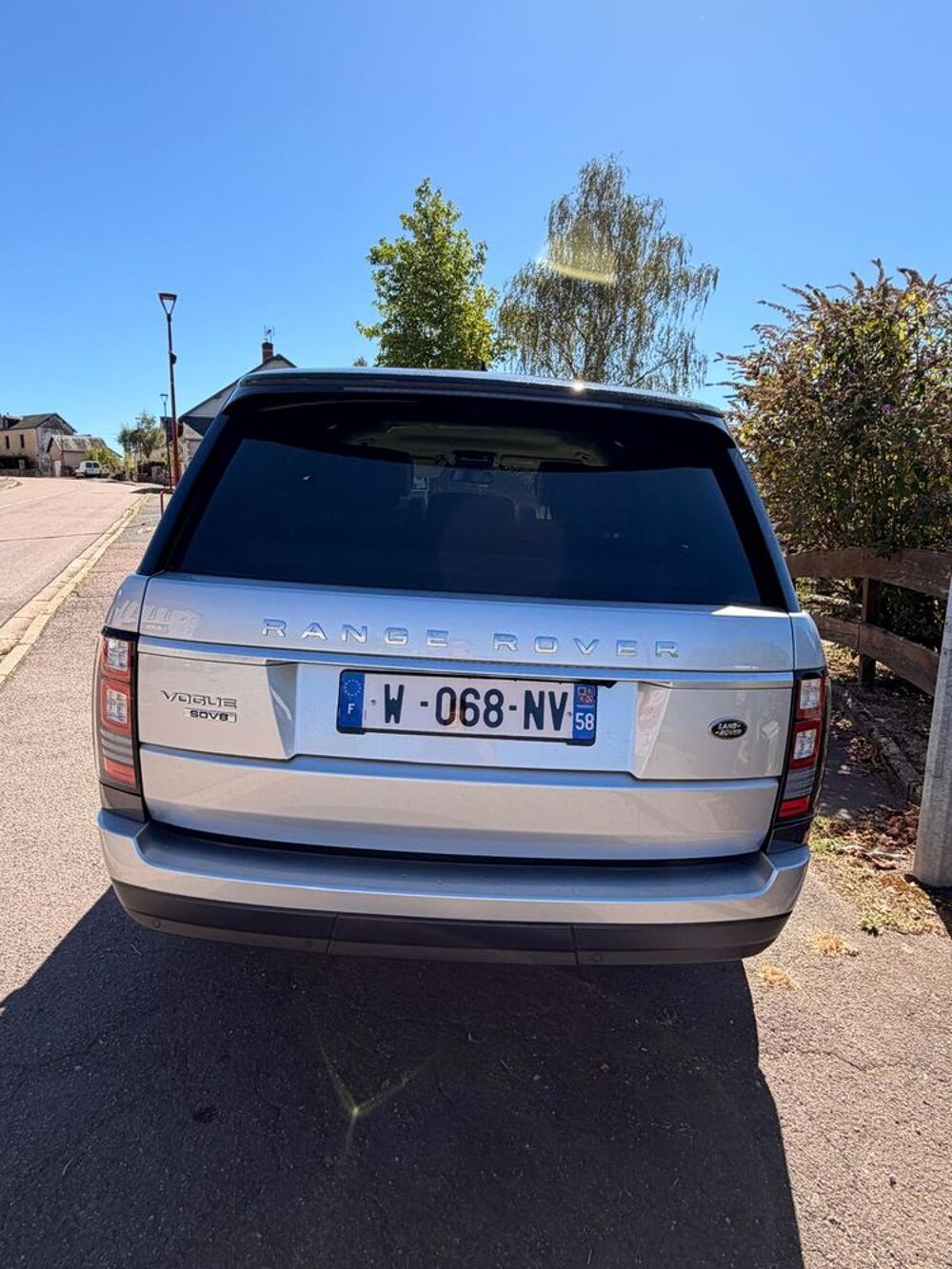 Range Rover RANGE ROVER VOGUE 4.4 SDV8 339 CH SWB 2015 occasion 58120 Ch&acirc;teau-Chinon Ville