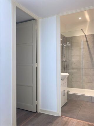  Appartement à louer 2 pièces 50 m²