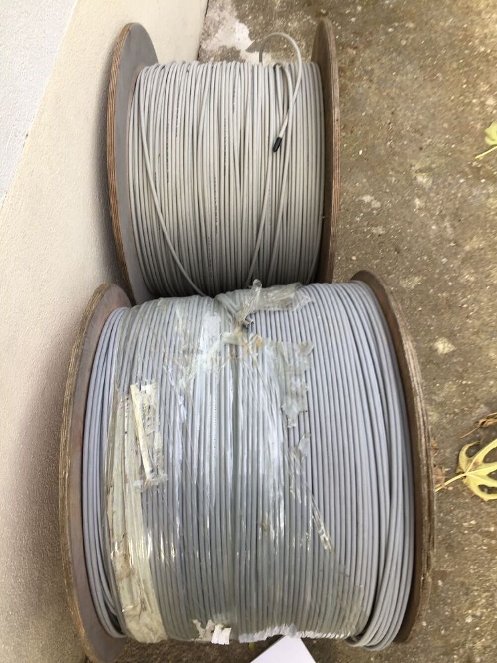 bobines de c&acirc;ble &eacute;lectrique de 2000 m l'une Bricolage
