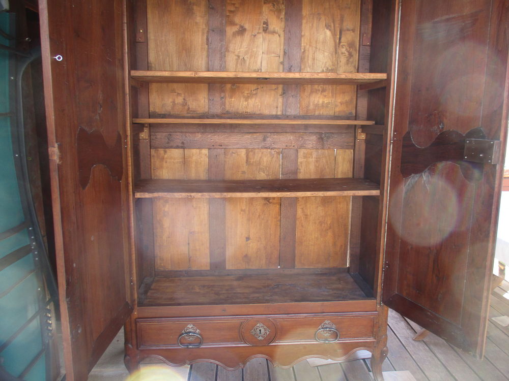 chambre ancienne des ann&eacute;e 1900 Meubles
