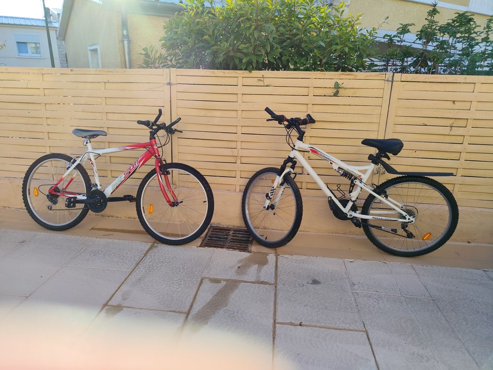 deux VTT tr&egrave;s bon &eacute;tat Vélos