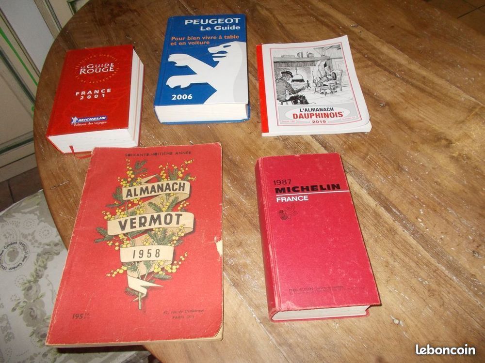 GUIDES ET ALMANACHS DIVERS Livres et BD
