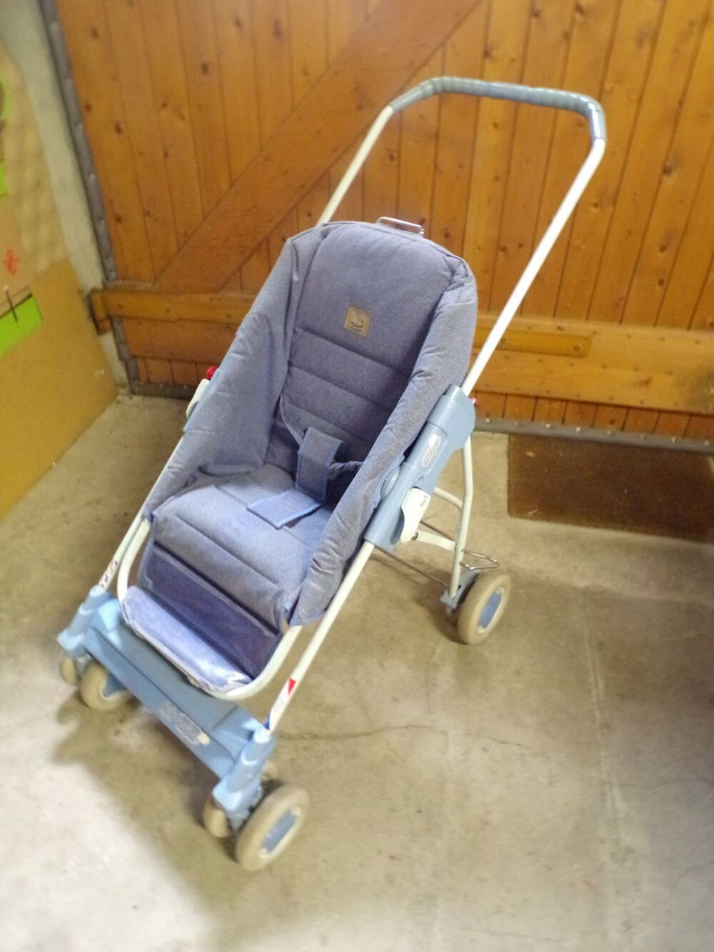 poussette B&eacute;b&eacute; Confort Puériculture