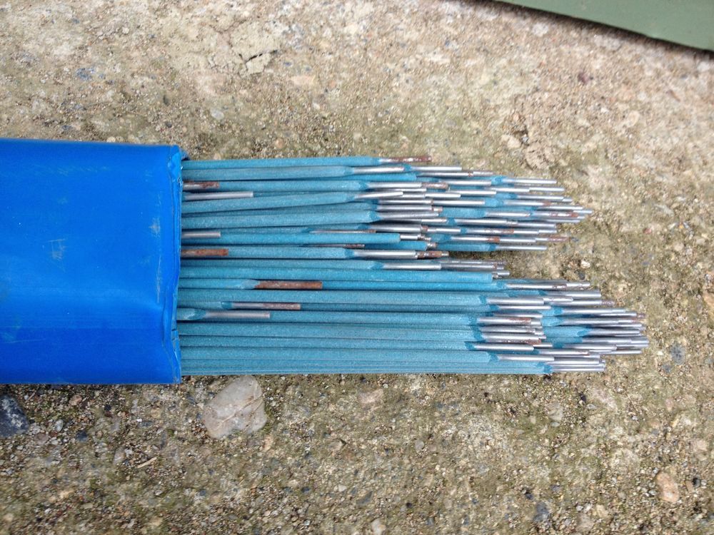 Un paquet de baguette &agrave; soudure d'&eacute;lectrodes r14 bleu Bricolage