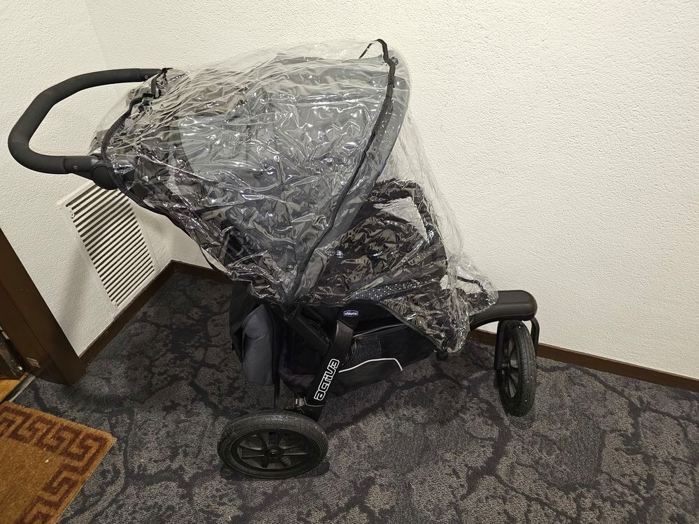 Poussette active chicco enfant b&eacute;b&eacute; comme neuve Puériculture