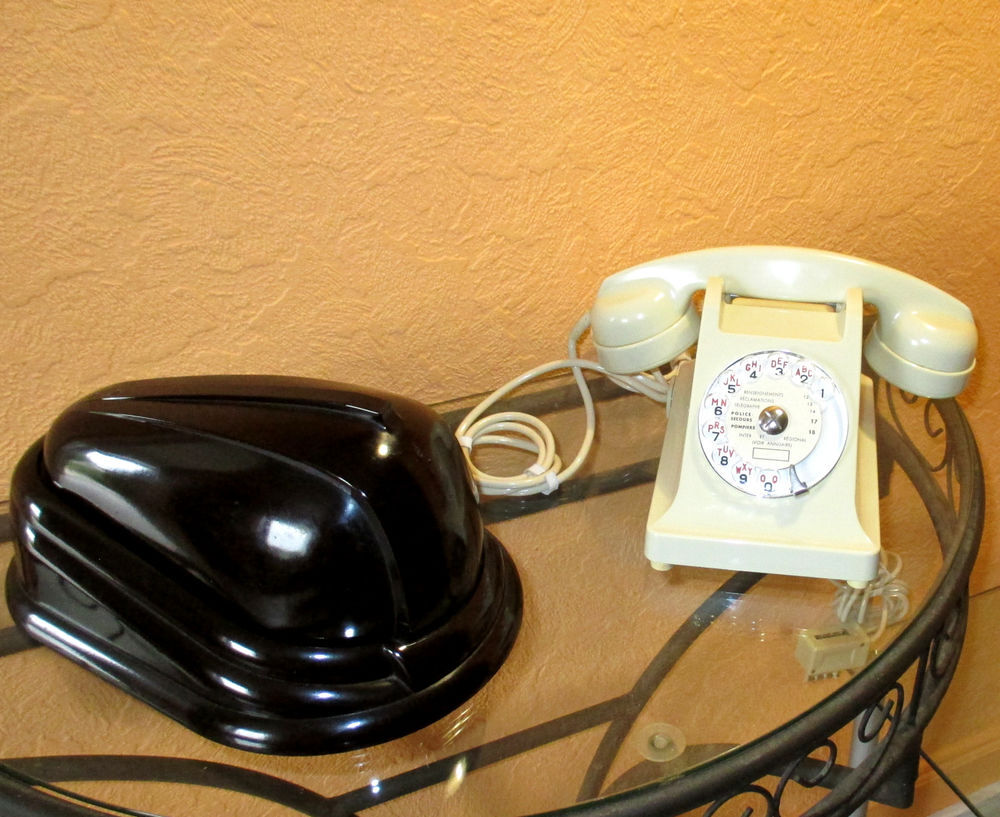 T&eacute;l&eacute;phone U43 blanc/ivoire (Troc possible) 