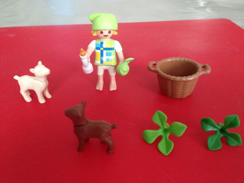 Playmobil N&deg; 4674, fillette avec chevreaux. Jeux / jouets
