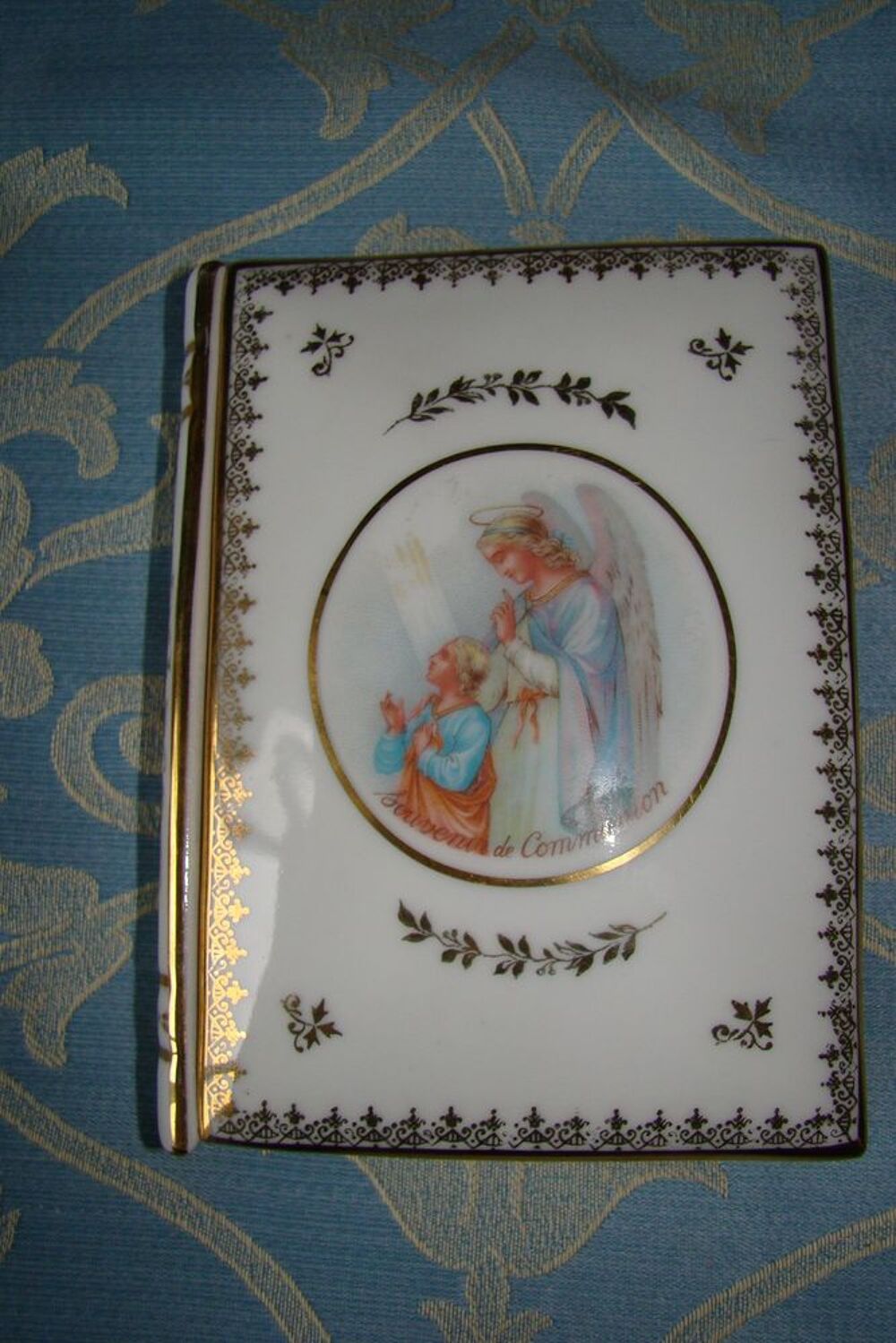 Ancienne bonbonni&egrave;re de communion Limoges Chalais 1950 