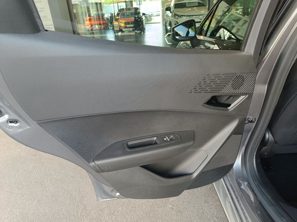Clio VI Clio TCe 115 ch EDC esprit Alpine 2026 occasion 95220 Pierrelaye