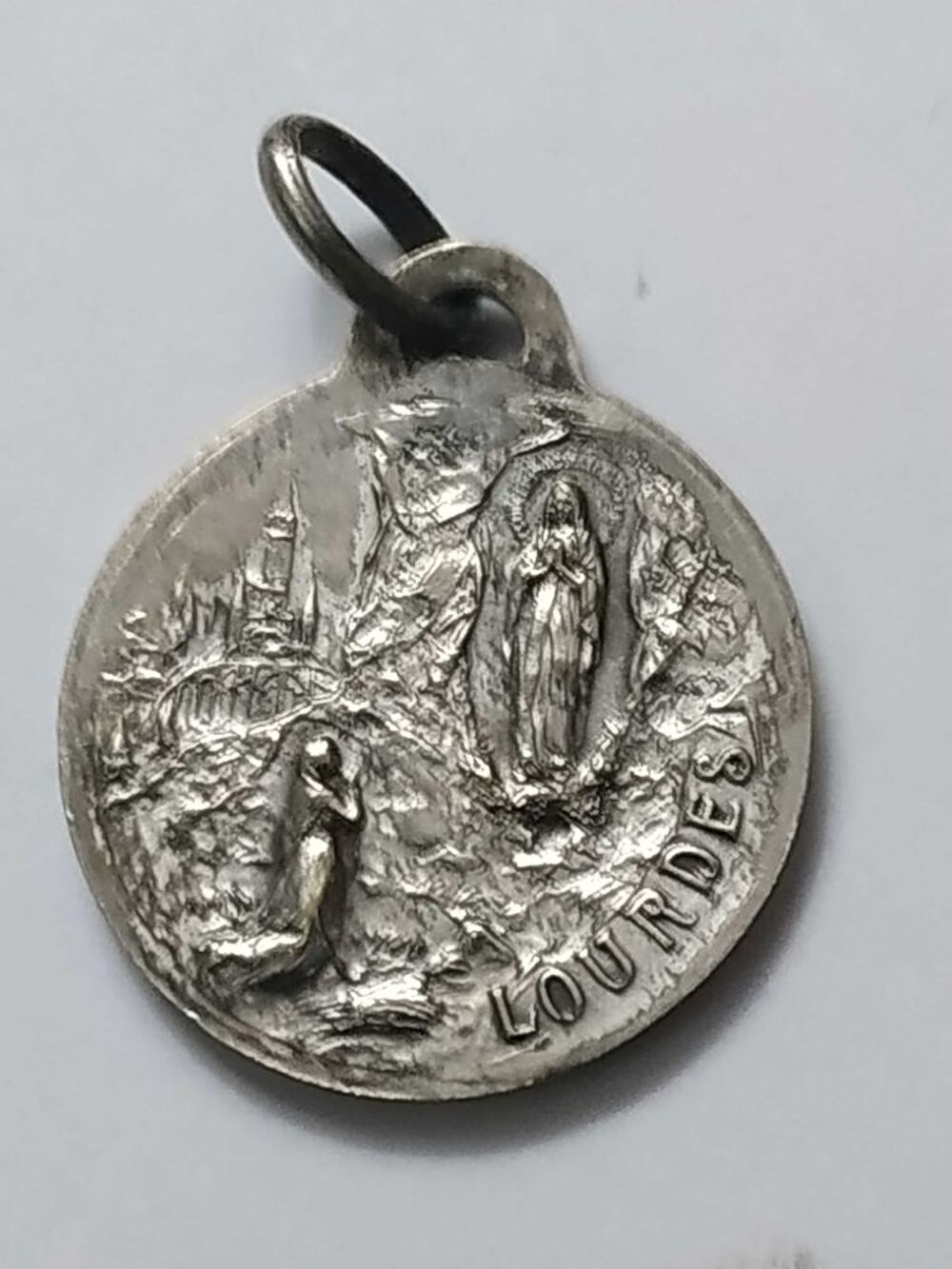 LOT de 5 MEDAILLES ND de LOURDES 