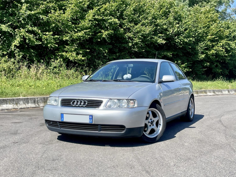 Audi A3 1.6i Attraction 2002 occasion Thionville 57100