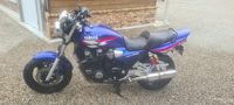 YAMAHA 1999 occasion 80100 Abbeville
