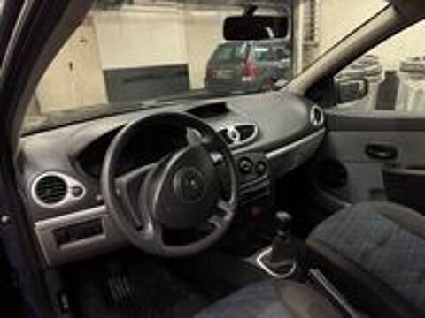 Clio III Clio 1.2 16V 75 Dynamique 2007 occasion 75016 Paris