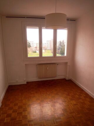  Appartement � louer 3/4 pi�ces 56 m� Roanne