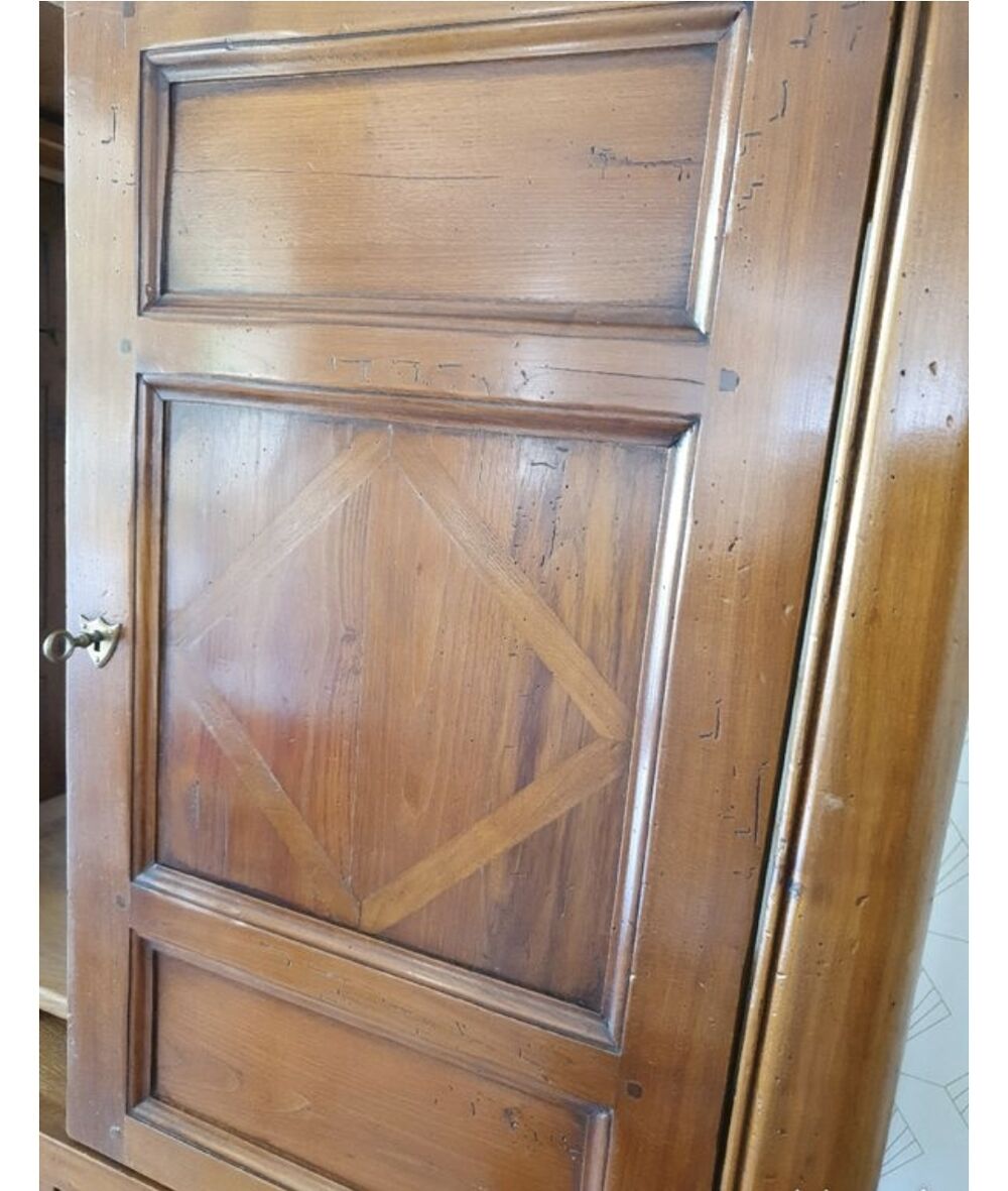 ARMOIRE MEUBLE TELEVISION MERISIER Meubles