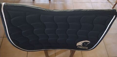 Tapis de selle 32 Aubenas (07)