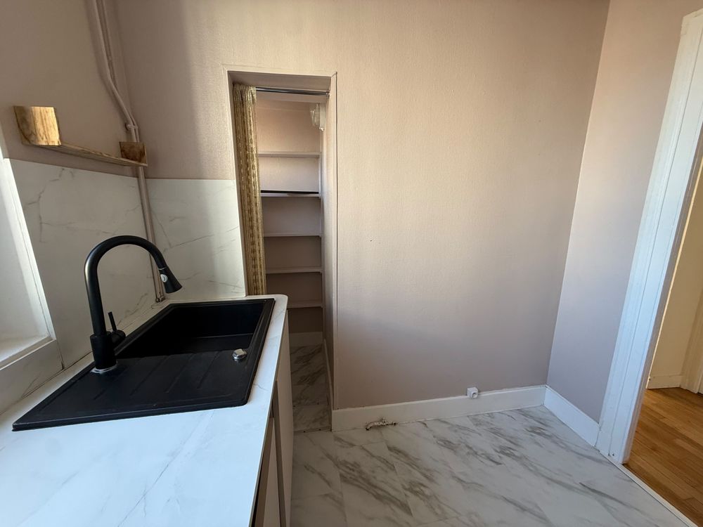 Vente Appartement Appartement lumineux 49 m² – 2 chambres – Saint-Alyre – Cave 10 m² Clermont-ferrand