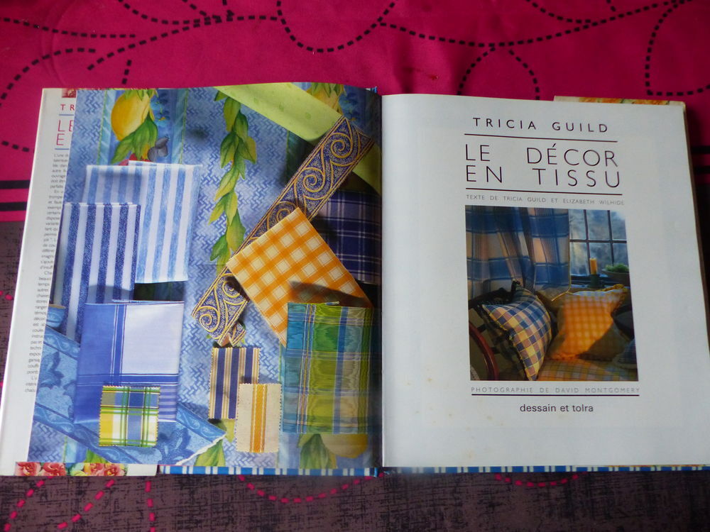 LE DECOR EN TISSU Livres et BD