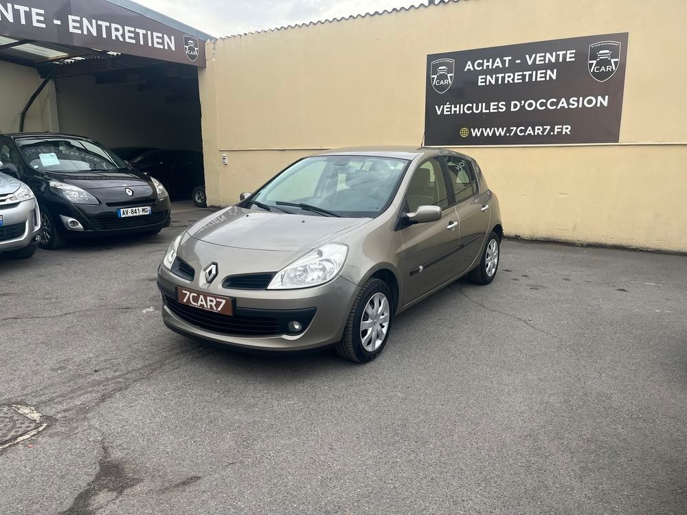 Clio III Clio 1.5 dCi 85 eco2 Privil&egrave;ge 2008 occasion 77170 Brie-Comte-Robert
